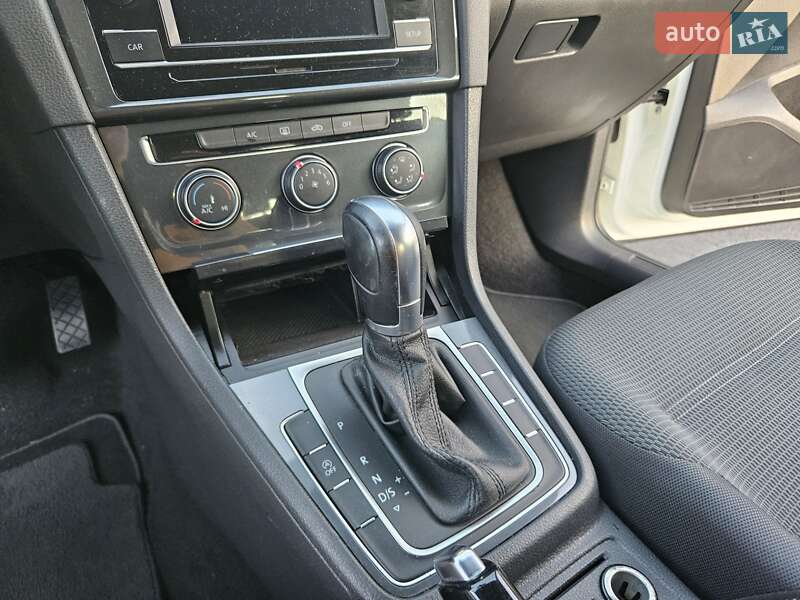 Універсал Volkswagen Golf 2019 в Мукачевому фото 20 Універсал Volkswagen Golf 2019 в Мукачевому