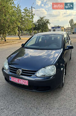 Хэтчбек Volkswagen Golf 2006 в 