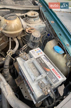 Хэтчбек Volkswagen Golf 1996 в 