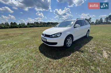 Универсал Volkswagen Golf 2010 в Ратным