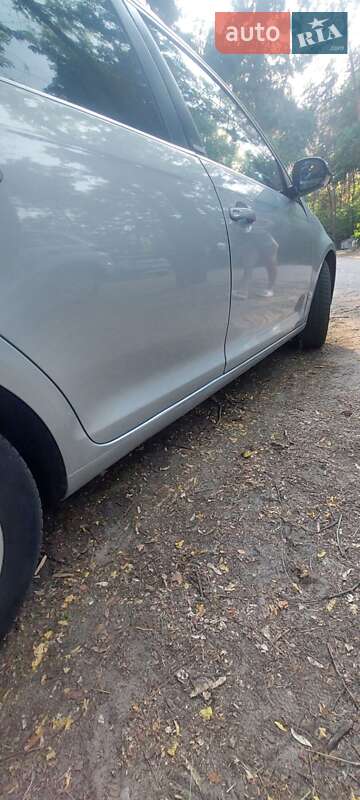 Универсал Volkswagen Golf 2011 в Полтаве
