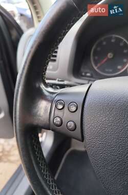 Хэтчбек Volkswagen Golf 2008 в 