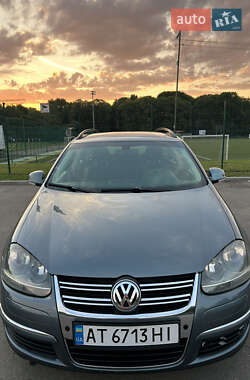 Универсал Volkswagen Golf 2009 в Ивано-Франковске