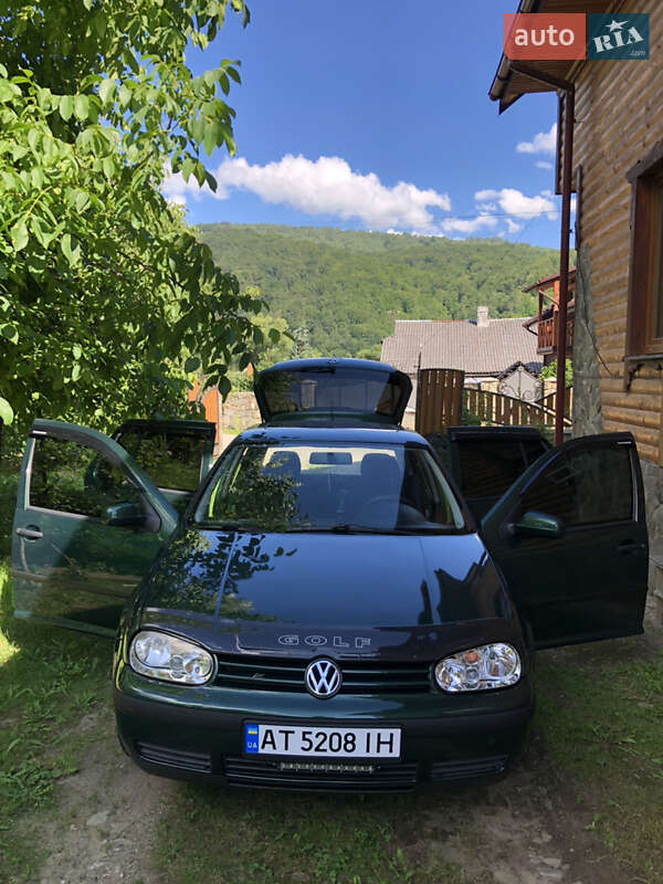 Volkswagen Golf 1998