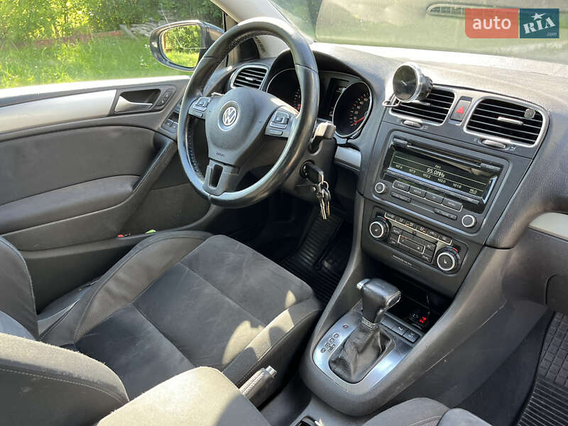 Хетчбек Volkswagen Golf 2009 в Бердичеві