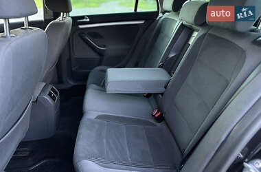 Универсал Volkswagen Golf 2009 в 