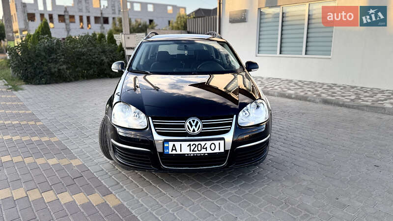 Универсал Volkswagen Golf 2008 в Киеве