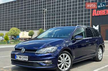 Універсал Volkswagen Golf 2018 в Луцьку