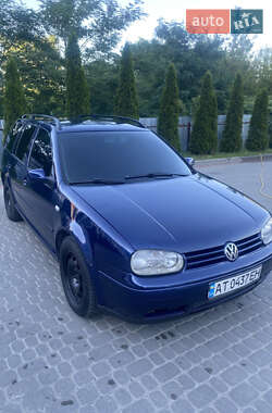 Універсал Volkswagen Golf 2000 в Івано-Франківську
