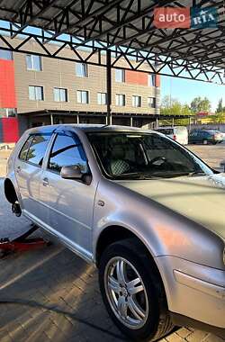 Хэтчбек Volkswagen Golf 1998 в Кривом Роге