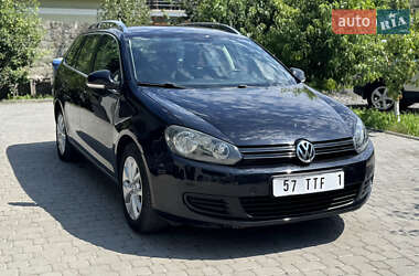 Універсал Volkswagen Golf 2011 в Старокостянтинові