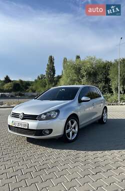 Хэтчбек Volkswagen Golf 2011 в Мукачево