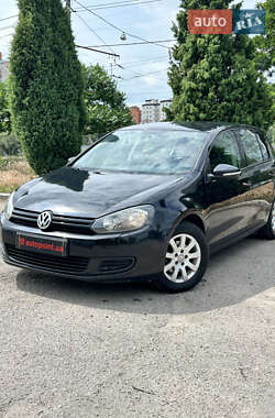 Хетчбек Volkswagen Golf 2011 в Сумах