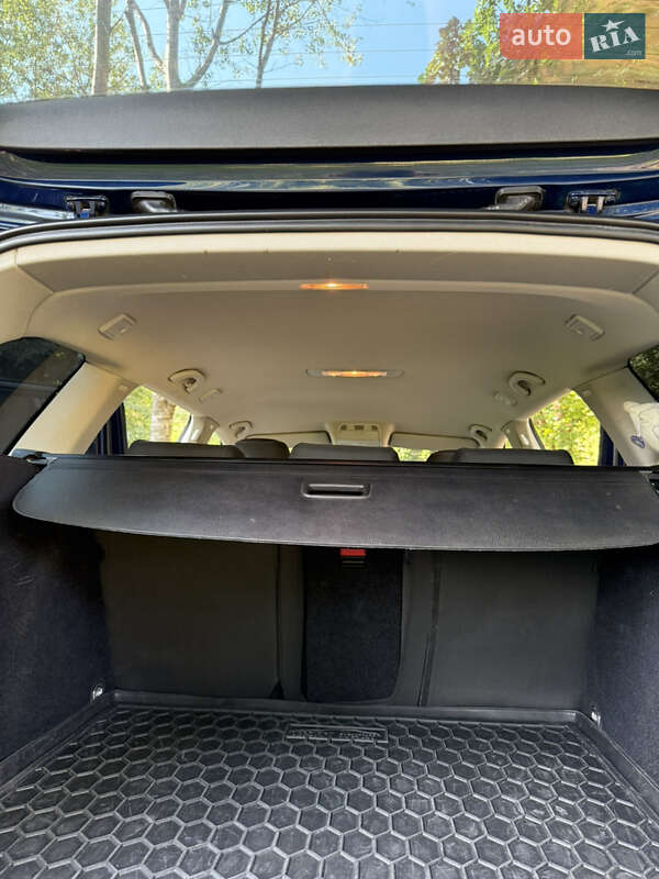 Універсал Volkswagen Golf 2010 в Ямполі