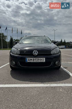 Универсал Volkswagen Golf 2010 в Житомире