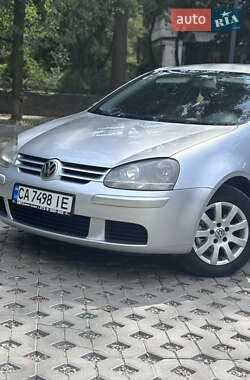 Хетчбек Volkswagen Golf 2003 в Смілі