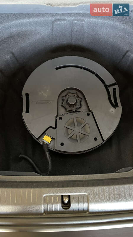 Универсал Volkswagen Golf 2017 в Полтаве фото 32 Универсал Volkswagen Golf 2017 в Полтаве