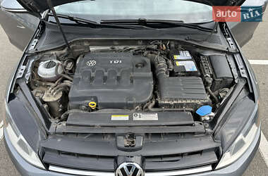 Универсал Volkswagen Golf 2015 в 