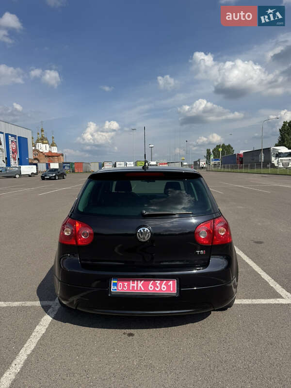 Хэтчбек Volkswagen Golf 2008 в Ковеле