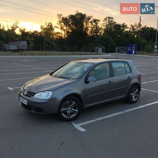 Volkswagen Golf 2006