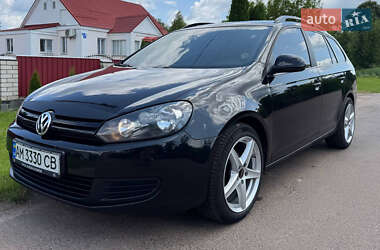 Универсал Volkswagen Golf 2012 в Житомире