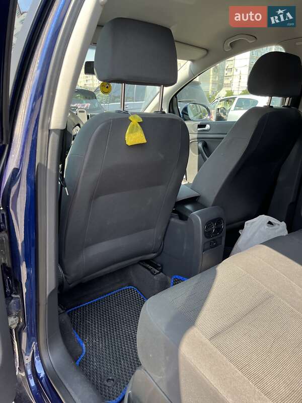 Универсал Volkswagen Golf 2005 в Ивано-Франковске