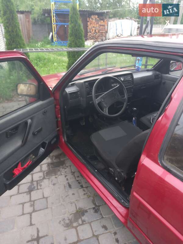 Хэтчбек Volkswagen Golf 1987 в Богородчанах