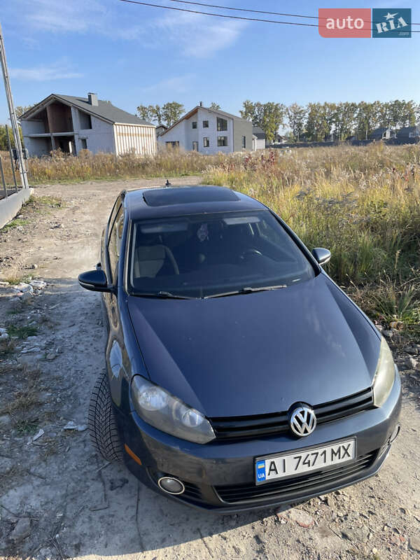 Хетчбек Volkswagen Golf 2012 в Києві