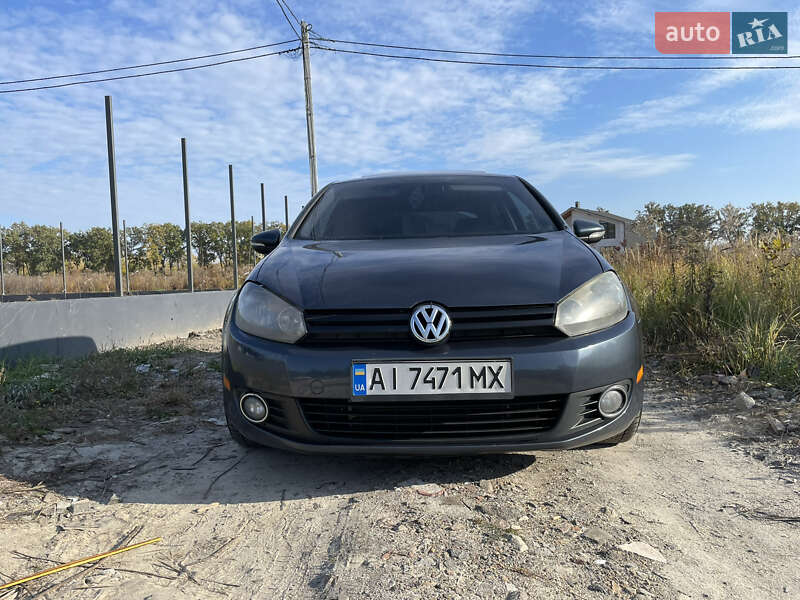 Хетчбек Volkswagen Golf 2012 в Києві
