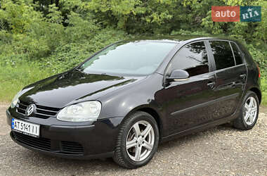 Хэтчбек Volkswagen Golf 2005 в Коломые Хэтчбек Volkswagen Golf 2005 в Коломые