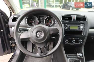 Универсал Volkswagen Golf 2011 в Днепре