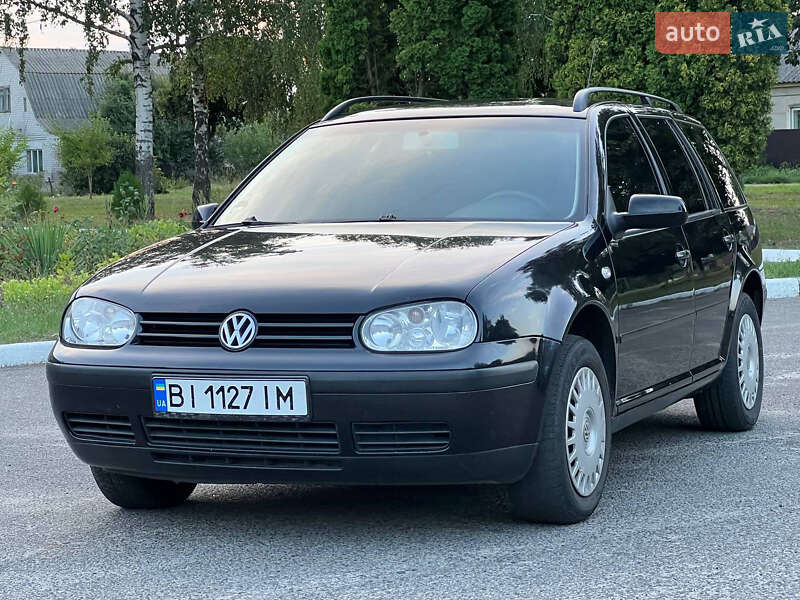 Универсал Volkswagen Golf 2003 в Лубнах