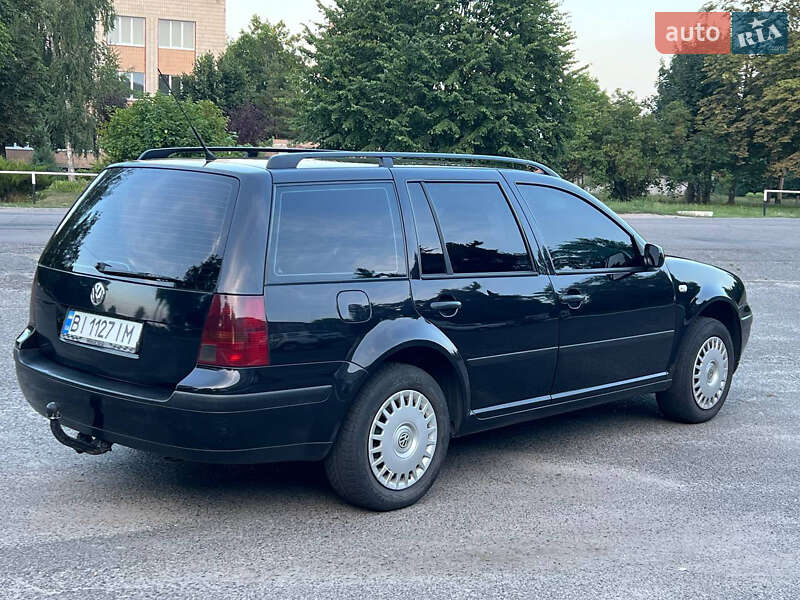 Универсал Volkswagen Golf 2003 в Лубнах