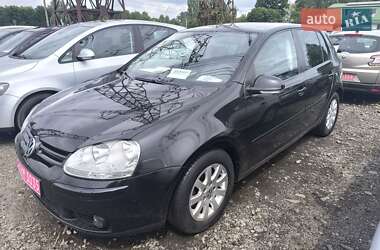 Хетчбек Volkswagen Golf 2008 в Луцьку