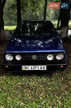 Хэтчбек Volkswagen Golf 1986 в Млинове