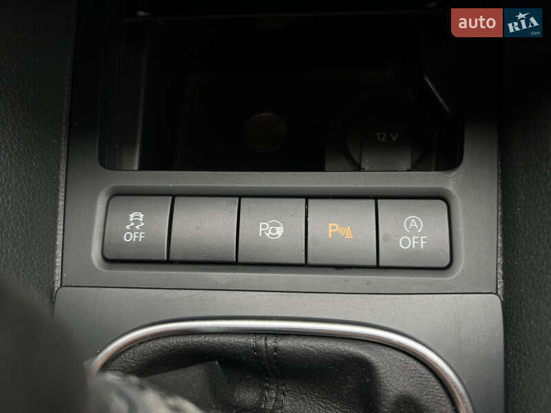 Универсал Volkswagen Golf 2011 в Ковеле