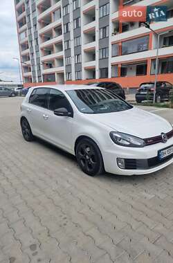 Хэтчбек Volkswagen Golf 2011 в Одессе