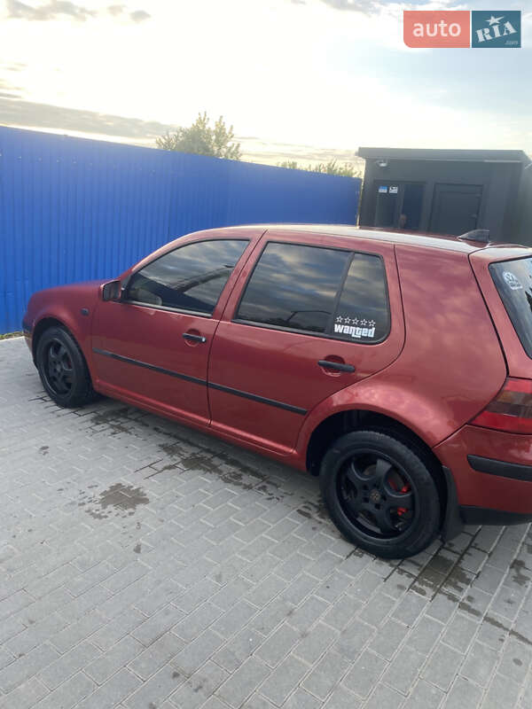 Хэтчбек Volkswagen Golf 1999 в Львове