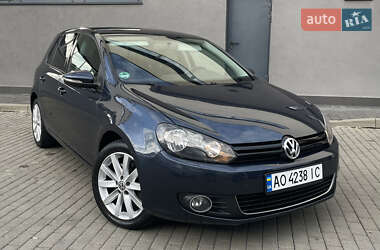 Хэтчбек Volkswagen Golf 2011 в Мукачево