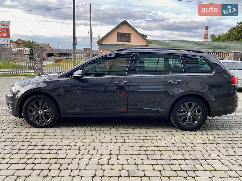 Универсал Volkswagen Golf 2014 в Мукачево