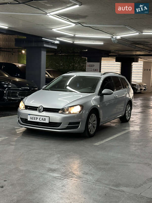 Універсал Volkswagen Golf 2014 в Одесі