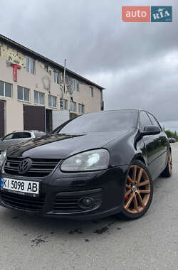Хэтчбек Volkswagen Golf 2007 в Киеве