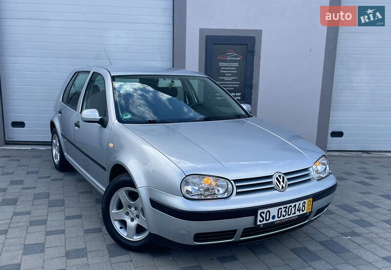 Volkswagen Golf 2001