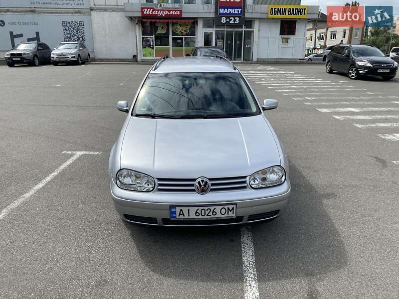 Універсал Volkswagen Golf 2006 в Вишгороді