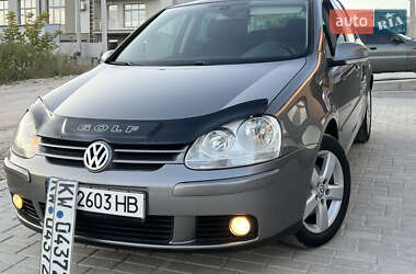 Хэтчбек Volkswagen Golf 2008 в Тернополе