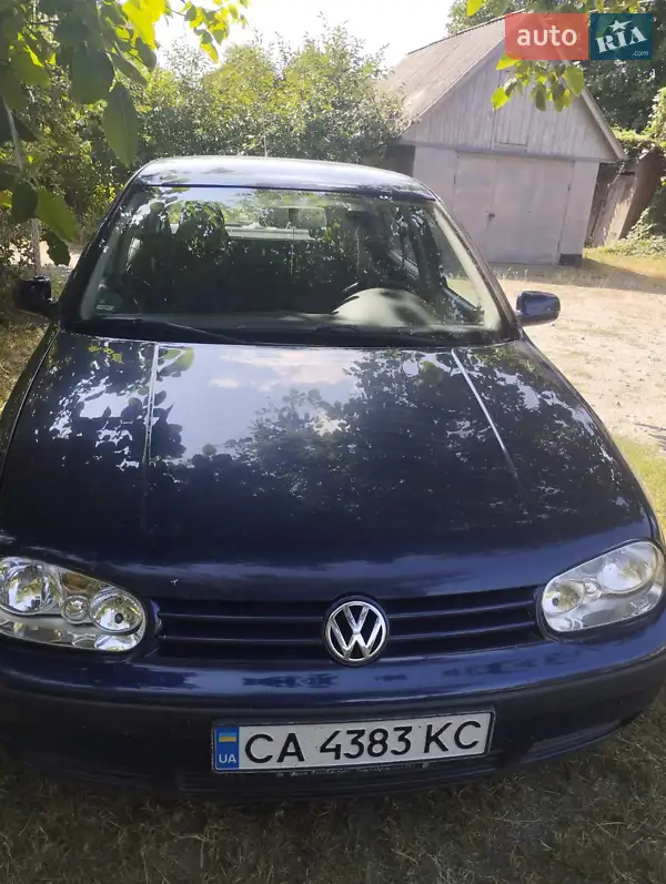 Volkswagen Golf