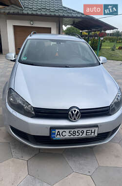 Универсал Volkswagen Golf 2012 в Нововолынске