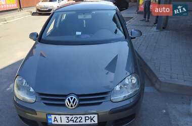Хетчбек Volkswagen Golf 2004 в Миронівці