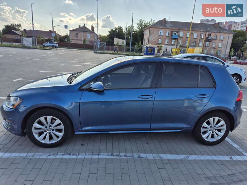 Хетчбек Volkswagen Golf 2015 в Вінниці