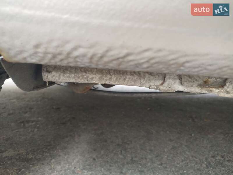 Хетчбек Volkswagen Golf 1999 в Києві